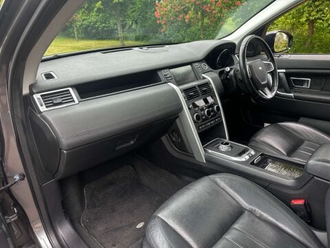 Land Rover Discovery Sport 2.2 Discovery Sport HSE SD4 Auto 4WD 5dr 19