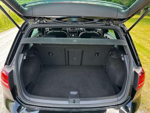 Volkswagen Golf 2.0 Golf GTD Semi-Auto 5dr 34
