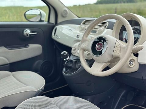 Fiat 500 1.2 500 Lounge RHD 3dr 3