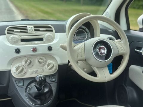 Fiat 500 1.2 500 Lounge RHD 3dr 5