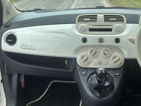 Fiat 500 1.2 500 Lounge RHD 3dr 6