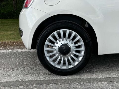 Fiat 500 1.2 500 Lounge RHD 3dr 21