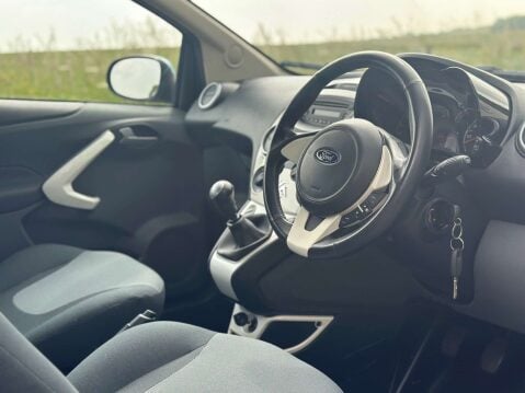 Ford Ka 1.2 Ka Zetec 3dr 5