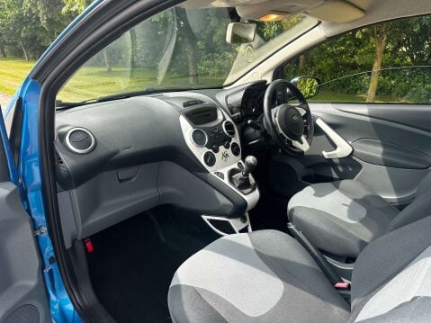 Ford Ka 1.2 Ka Zetec 3dr 15