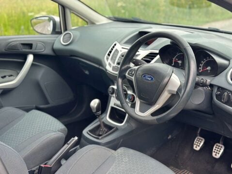 Ford Fiesta 1.6 Fiesta Zetec S TDCI 3dr 4