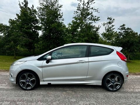 Ford Fiesta 1.6 Fiesta Zetec S TDCI 3dr 5
