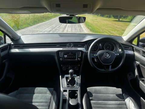Volkswagen Passat 2.0 Passat GT TDI BlueMotion Technology 5dr 21