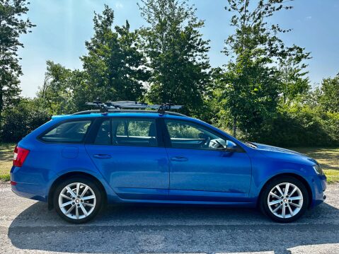 Skoda Octavia 2.0 Octavia Elegance TDI CR 5dr 7