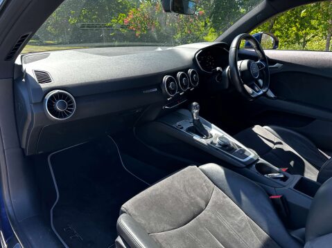 Audi TT 2.0 TFSI Sport S Tronic quattro Euro 6 (s/s) 3dr 17