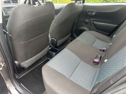 Toyota Yaris 1.3 Yaris TR VVT-i 5dr 22