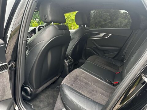 Audi A4 2.0 A4 S Line TFSI Semi-Auto 4dr 26