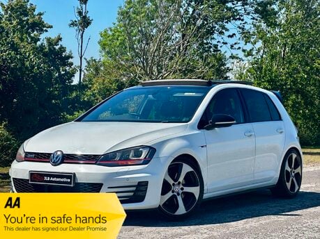 Volkswagen Golf 2.0 Golf GTi Semi-Auto 5dr