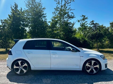 Volkswagen Golf 2.0 Golf GTi Semi-Auto 5dr 12
