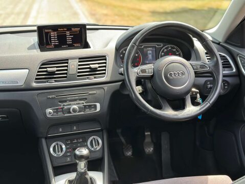 Audi Q3 2.0 Q3 SE TFSI Quattro 4WD 5dr 3