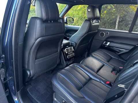 Land Rover Range Rover 3.0 Range Rover Vogue SE TDV6 Auto 4WD 5dr 32