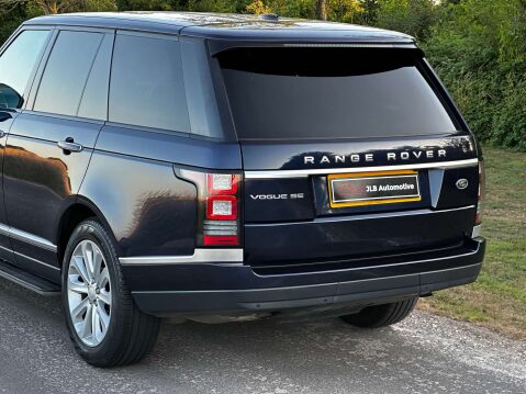 Land Rover Range Rover 3.0 Range Rover Vogue SE TDV6 Auto 4WD 5dr 36