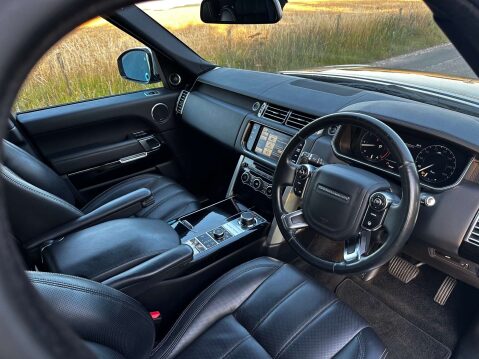 Land Rover Range Rover 3.0 Range Rover Vogue SE TDV6 Auto 4WD 5dr 25