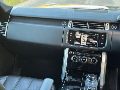 Land Rover Range Rover 3.0 Range Rover Vogue SE TDV6 Auto 4WD 5dr 14