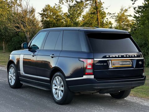 Land Rover Range Rover 3.0 Range Rover Vogue SE TDV6 Auto 4WD 5dr 7