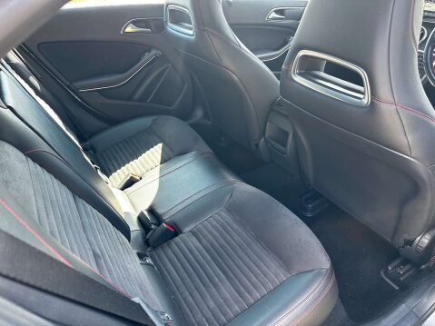 Mercedes-Benz A Class 2.1 A200 AMG Sport CDi 5dr 18