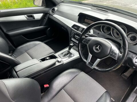 Mercedes-Benz C Class 2.1 C250 AMG Sport CDi BlueEfficiency Auto 4dr 3
