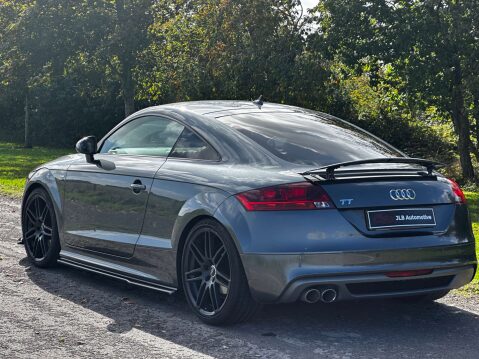 Audi TT 2.0 TT Black Edition TDI Quattro 4WD 3dr 18