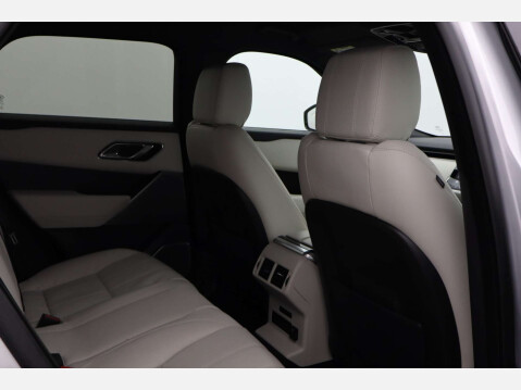 Land Rover Range Rover Velar 3.0 Range Rover Velar R-Dynamic SE D300 Auto 4WD 5dr 42