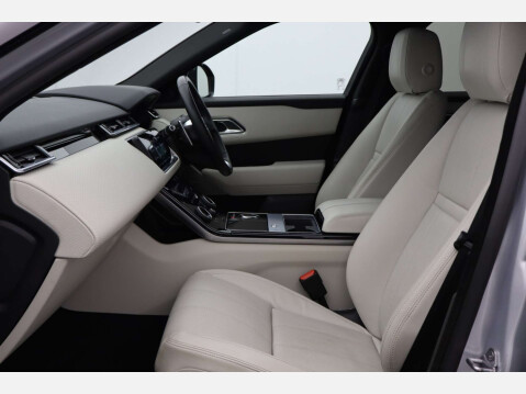 Land Rover Range Rover Velar 3.0 Range Rover Velar R-Dynamic SE D300 Auto 4WD 5dr 7