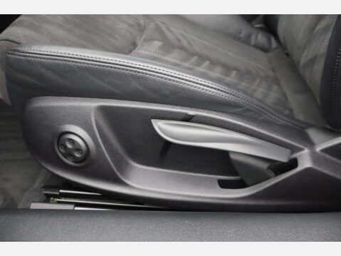 Audi TT 2.0 TT Black Edition TFSI Semi-Auto 3dr 29