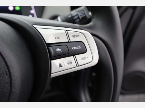 Honda Jazz 1.5 Jazz Crosstar EX i-MMD CVT 5dr 36