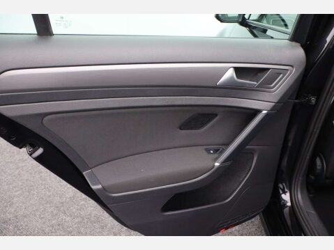 Volkswagen Golf 1.5 Golf Match TSi Evo 5dr 40