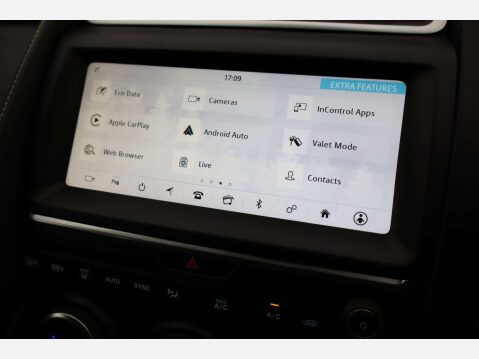 Jaguar E-Pace 2.0 E-Pace R-Dynamic S D AWD 4WD 5dr 40