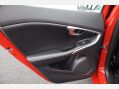 Volvo V40 2.0 V40 R-Design T3 5dr 39