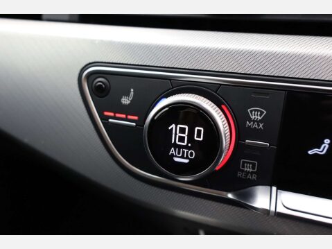 Audi A4 2.0 A4 Sport 35 TDI Semi-Auto 4dr 34