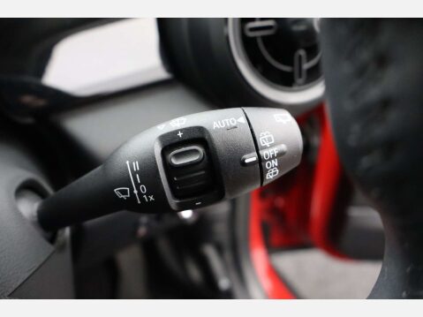 Mini Hatch 1.5 Cooper Classic Auto 3dr 27