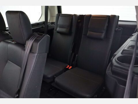 Land Rover Discovery 3.0 Discovery Graphite SDV6 Auto 4WD 5dr 45