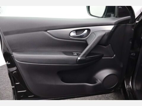 Nissan Qashqai 1.5 Qashqai N-Connecta dCi 5dr 47