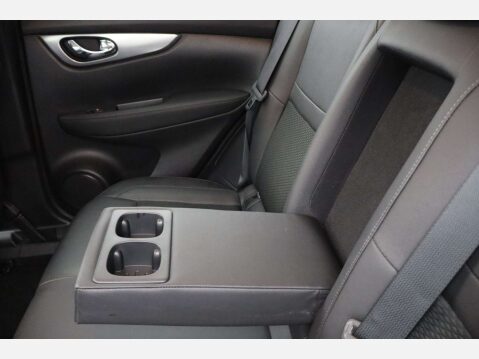 Nissan Qashqai 1.5 Qashqai N-Connecta dCi 5dr 46