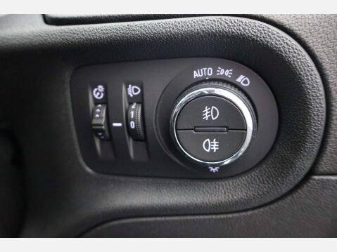 Vauxhall Grandland X 1.2 Grandland X Sport Nav T S/S Auto 5dr 42