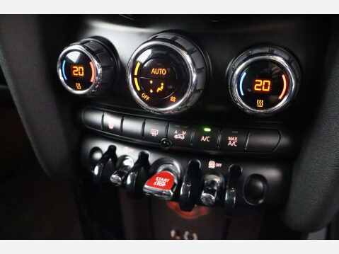 Mini Hatch 1.5 Cooper D 3dr 38