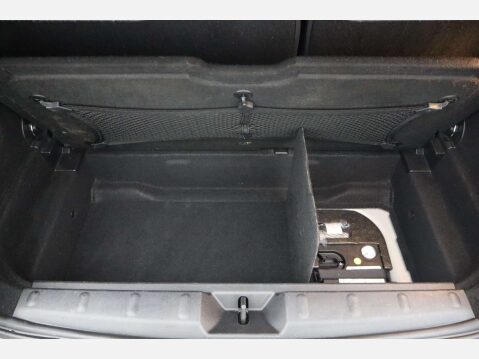 Mini Hatch 1.5 Cooper D 3dr 19