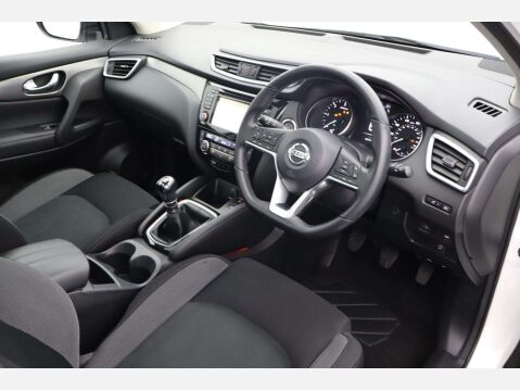 Nissan Qashqai 1.5 Qashqai N-Connecta dCi 5dr 12