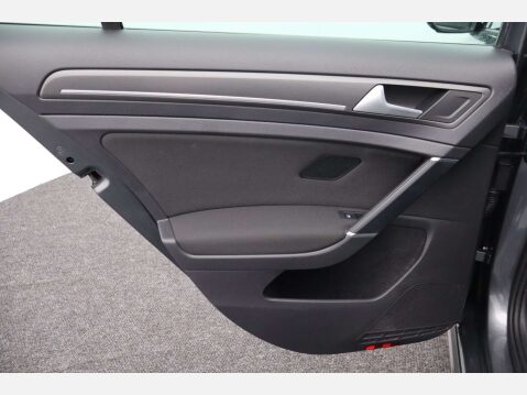 Volkswagen Golf 2.0 Golf GTD TDI Semi-Auto 5dr 29