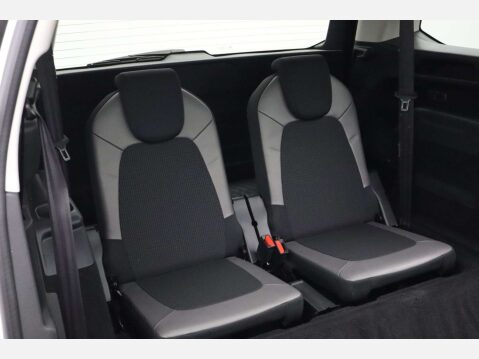 Citroen C4 Picasso 1.6 C4 Grand Picasso Exclusive+ Blue HDi Auto 5dr 21