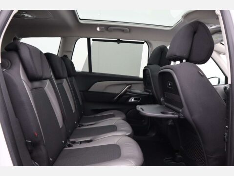 Citroen C4 Picasso 1.6 C4 Grand Picasso Exclusive+ Blue HDi Auto 5dr 18