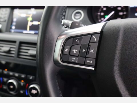 Land Rover Discovery Sport 2.0 Discovery Sport Luxury HSE SD4 Auto 4WD 5dr 37