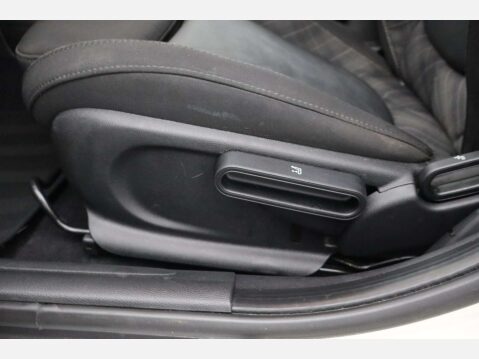 Mini Hatch 1.5 Cooper 5dr 32