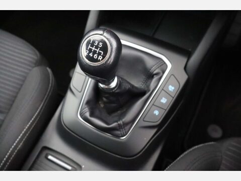 Ford Focus 1.0 Focus Titanium 5dr 50