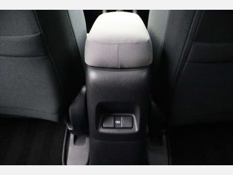 Honda Jazz 1.5 Jazz Crosstar EX i-MMD CVT 5dr 48