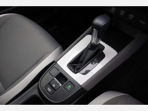 Honda Jazz 1.5 Jazz Crosstar EX i-MMD CVT 5dr 36